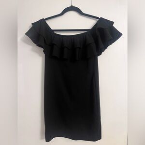 Forever 21 black ruffle neckline bodycon dress Size M